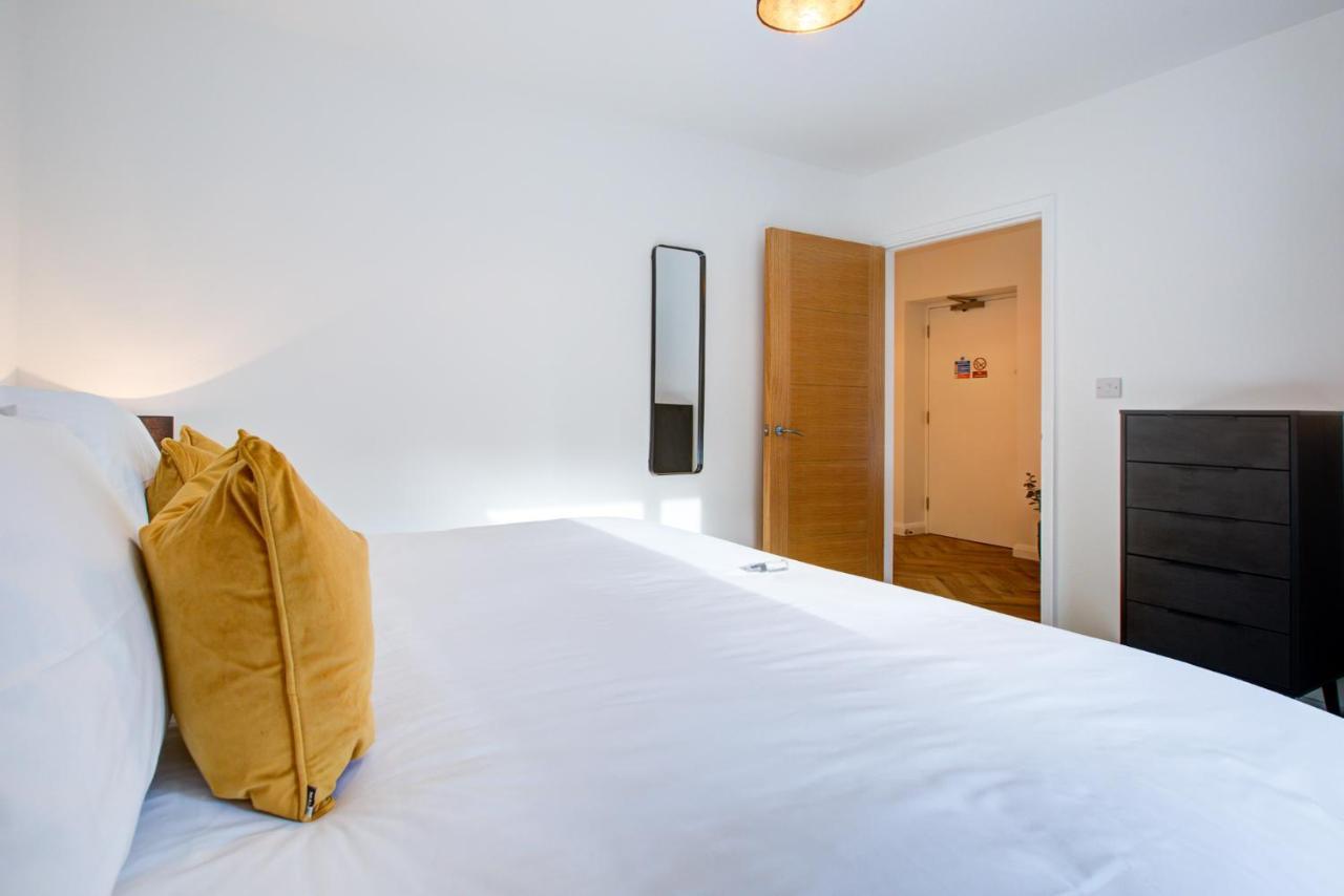 Hybrid Resi - Close To Tooting And Wimbledon